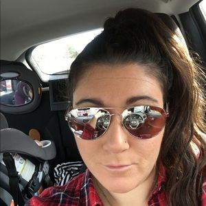 Meet your Posher, Meghan